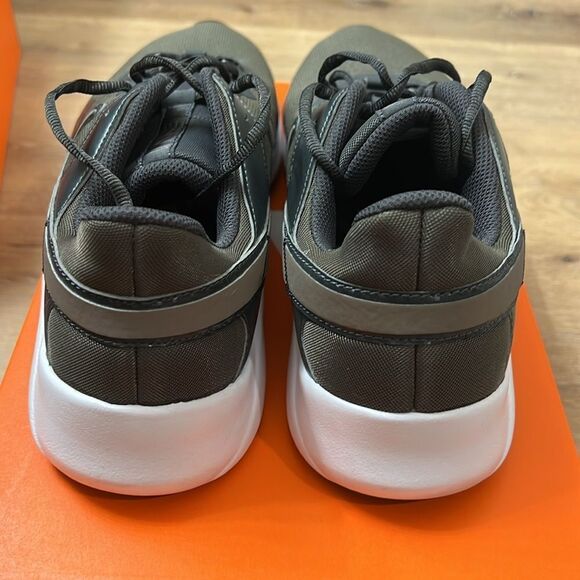 2 Nike Legend shoes bundle - Picture 9 of 13